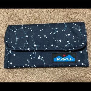 SOLD—HTF Kavu Stargaze Mondo Spender Wallet NWOT